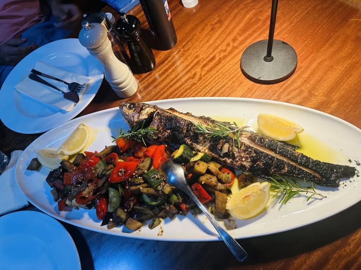 Fish dinner at Zure vineyard in Korčula