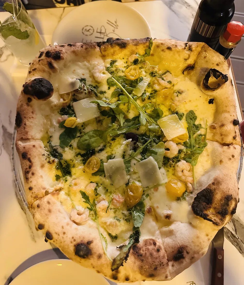 Pizza dinner at Sette Sorelle in Split